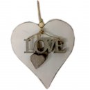 CUORE IN LEGNO SBIANCATO COUNTRY CON SCRITTA LOVE D'APPENDERE