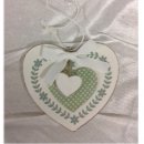 CUORE IN LEGNO BIANCO E VERDE CON PENDAGLIO CUORE COUNTRY D'APPENDERE